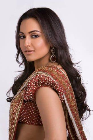 Sonakshi Sinha gets Aki Narula fired?